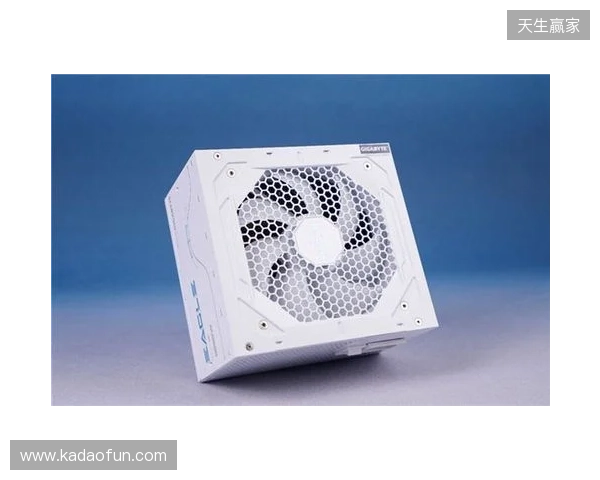 中冠官方：因暴雨终止和取消吴川赛区两场比赛，根据小组成绩排名